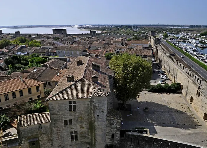 La Maison Des Croisades - Au Pied Des Remparts