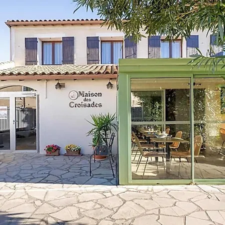 La Maison Des Croisades - Au Pied Des Remparts Hotel 3*