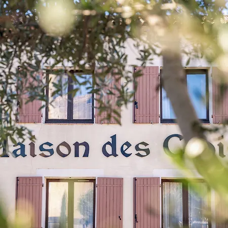 Hotel La Maison Des Croisades - Au Pied Des Remparts Aigues-Mortes