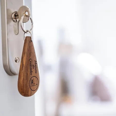 La Maison Des Croisades - Au Pied Des Remparts Hotel 3*