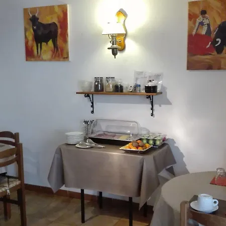 La Maison Des Croisades - Au Pied Des Remparts